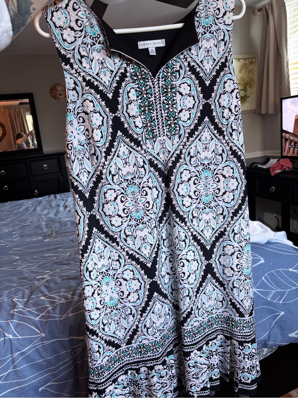 Sandra Darren Black Dress with Aqua and White Medallion Print. Size 12